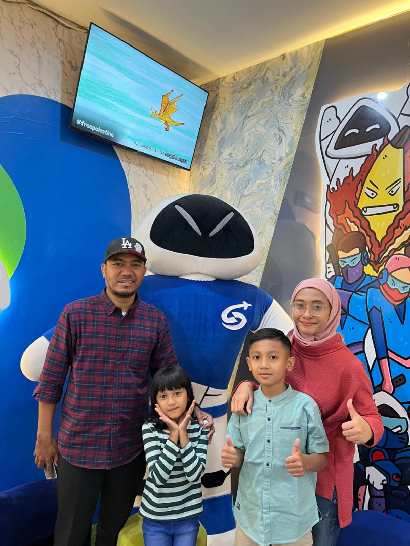 https://Keivelio.khitanan.id/dirmember/00000002/Keivel/photo-14176-9832-l-202406270203.jpg